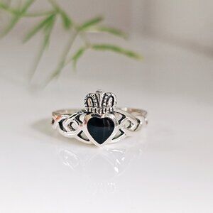Sterling Silver Claddagh Celtic Onyx Ring, Friendship Loyalty Ring, 925 Silver,